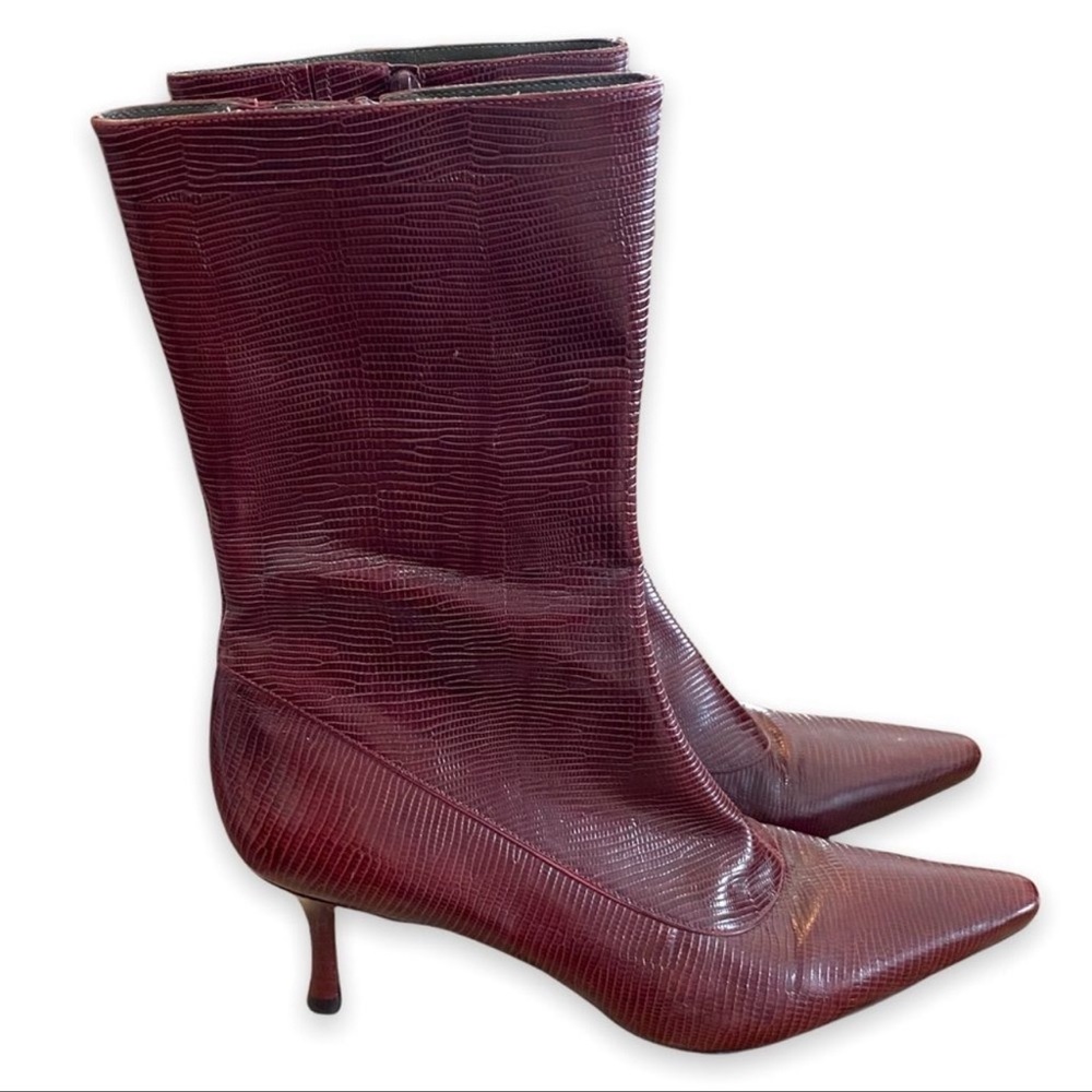 Burgundy pointy boots